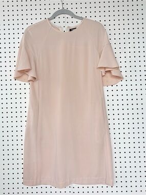 Huong Elegant Blush Short Sleeve dress with pockets size Small